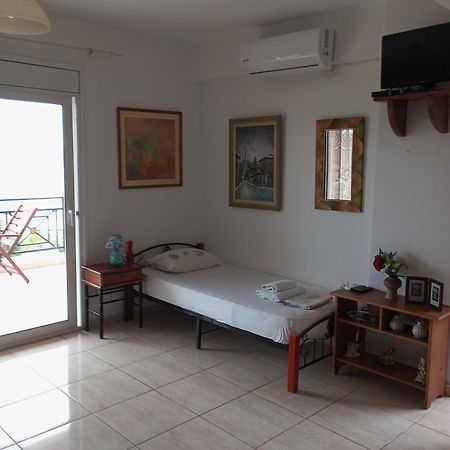 Sarakinos Apartments Barbati Buitenkant foto