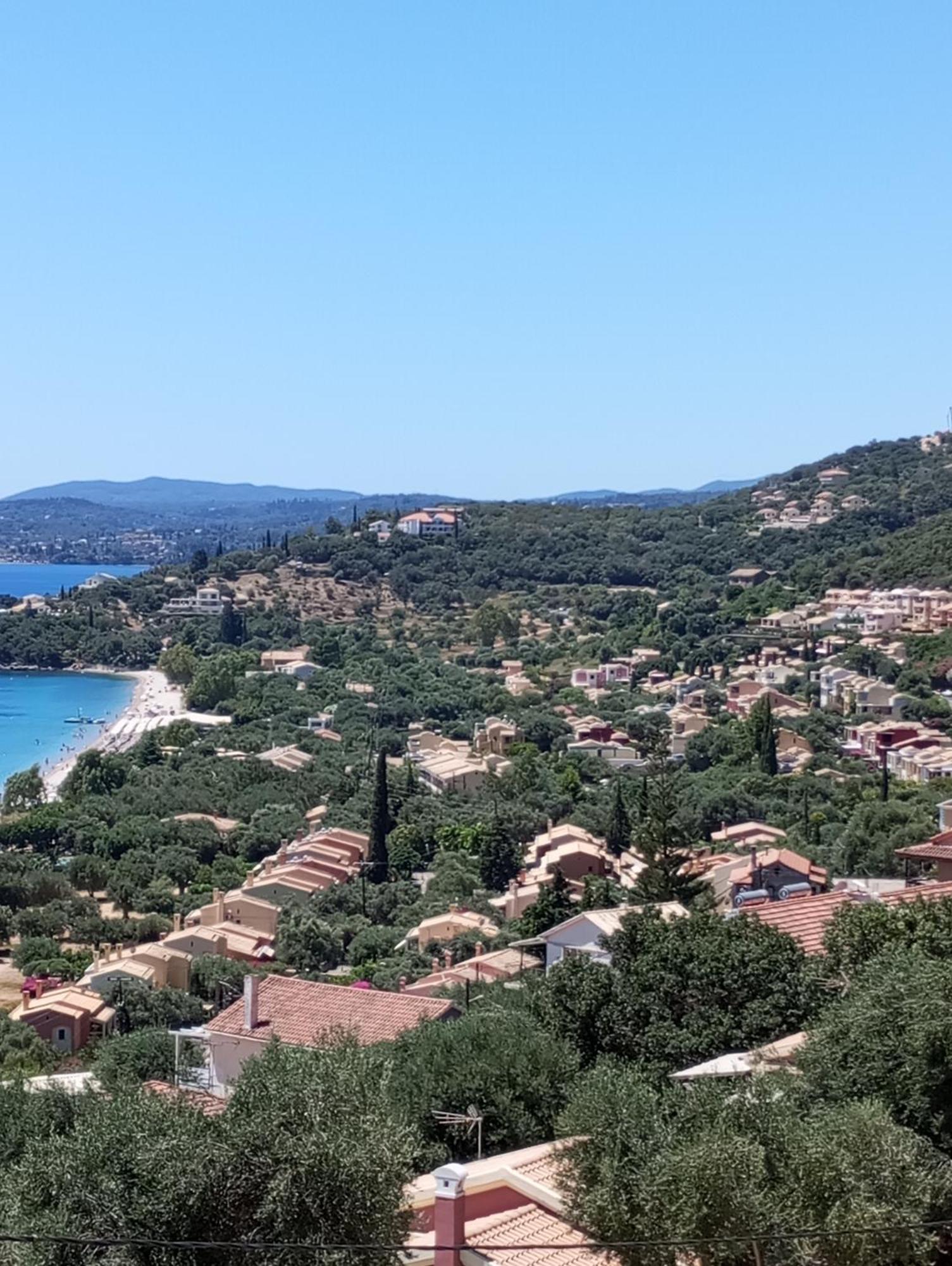 Sarakinos Apartments Barbati Buitenkant foto