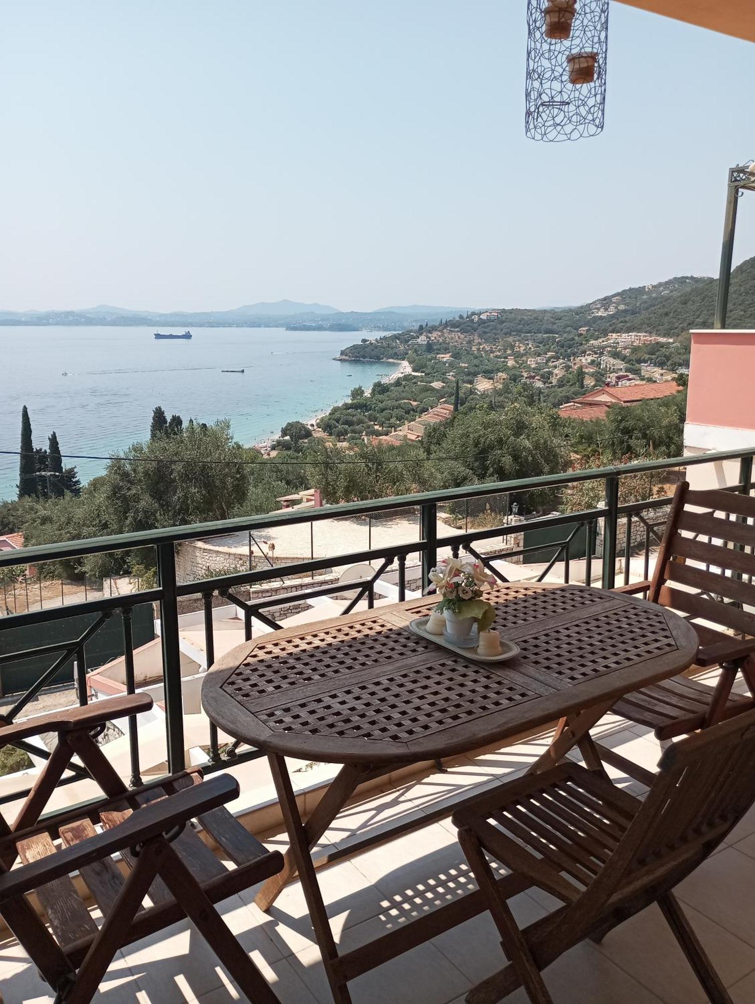 Sarakinos Apartments Barbati Buitenkant foto