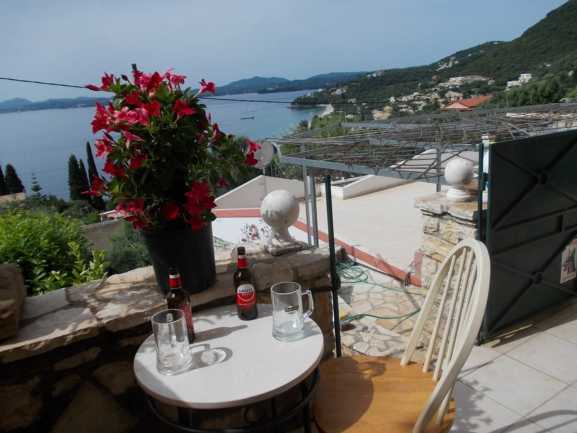 Sarakinos Apartments Barbati Buitenkant foto
